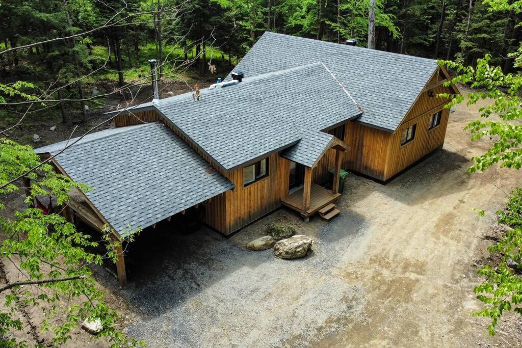 Chalet Deschamps- Spa- Chien Accepte- Nature- Estrie Mansonville Экстерьер фото