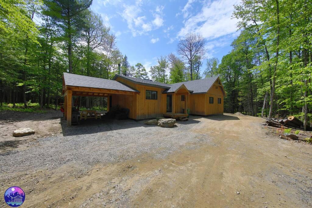 Chalet Deschamps- Spa- Chien Accepte- Nature- Estrie Mansonville Экстерьер фото