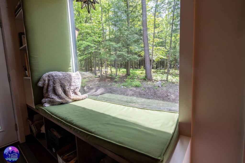 Chalet Deschamps- Spa- Chien Accepte- Nature- Estrie Mansonville Экстерьер фото
