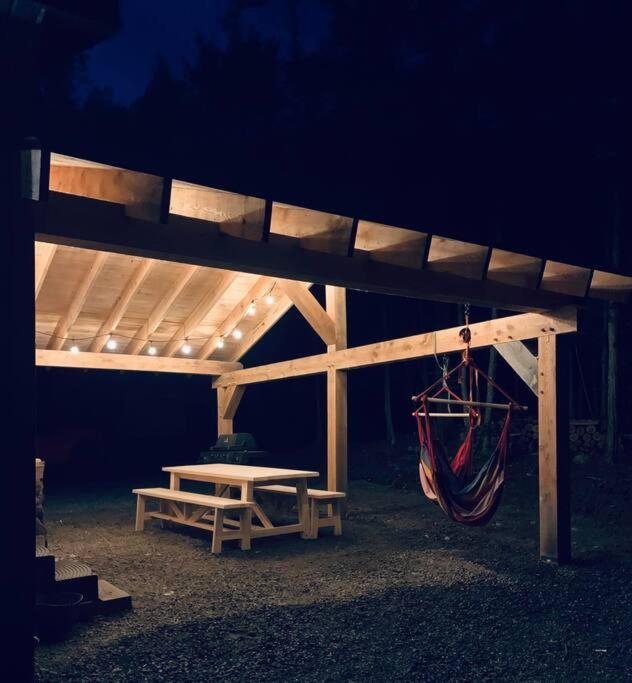 Chalet Deschamps- Spa- Chien Accepte- Nature- Estrie Mansonville Экстерьер фото